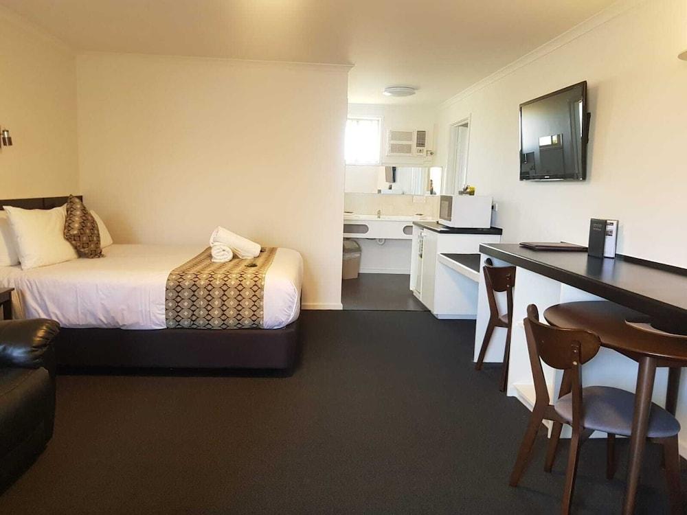 Gateway Motor Inn Warrnambool Buitenkant foto