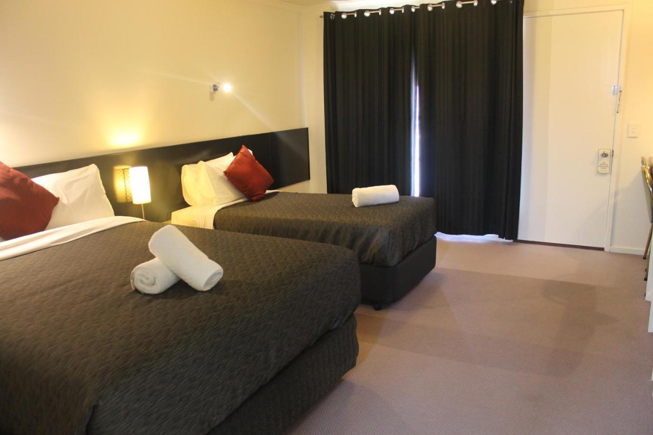 Gateway Motor Inn Warrnambool Buitenkant foto