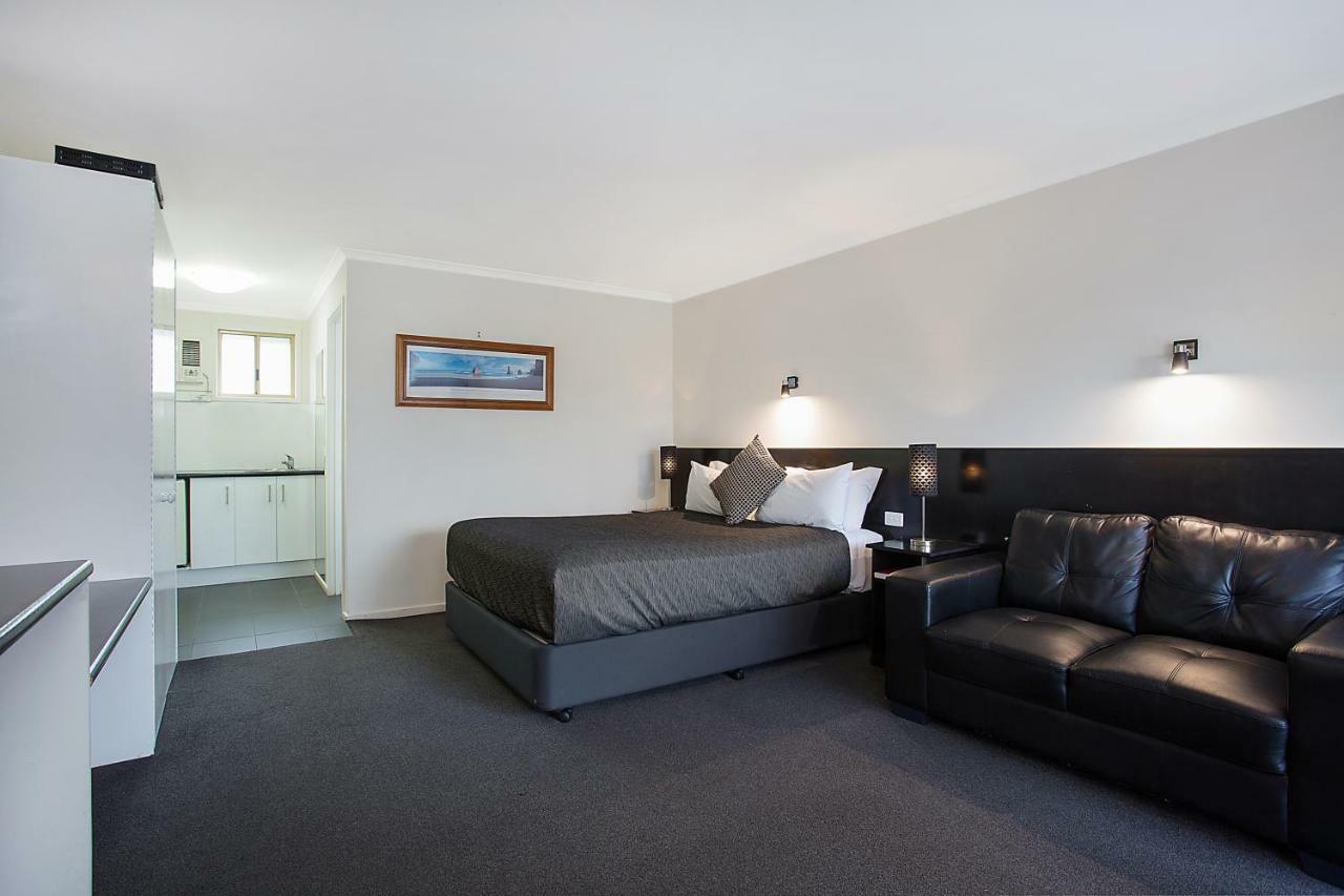 Gateway Motor Inn Warrnambool Buitenkant foto